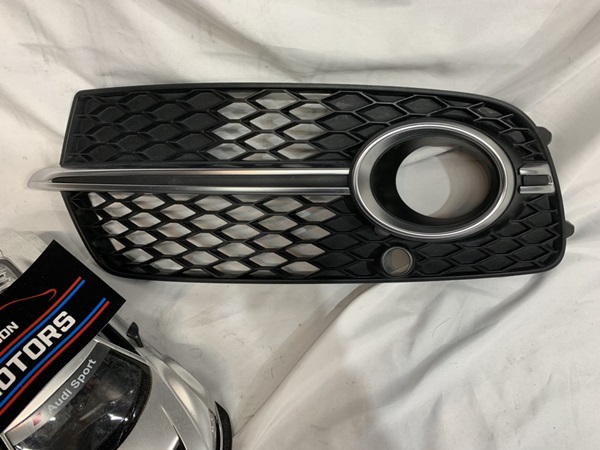 아우디 SQ5 안개등커버