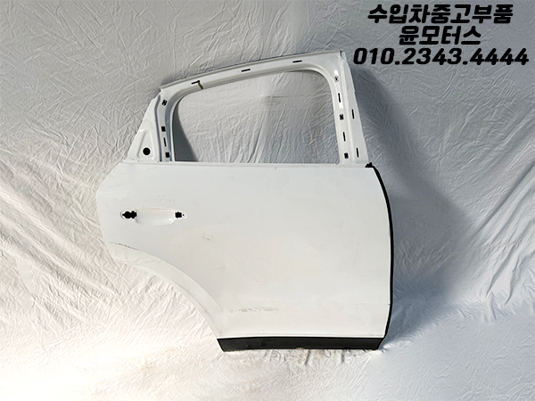 포르쉐 카이엔 9Y 조수석 뒷도어 문짝