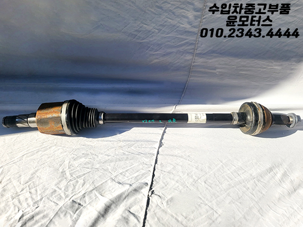 테슬라 모델3 뒤 등속조인트 1044164-00-A