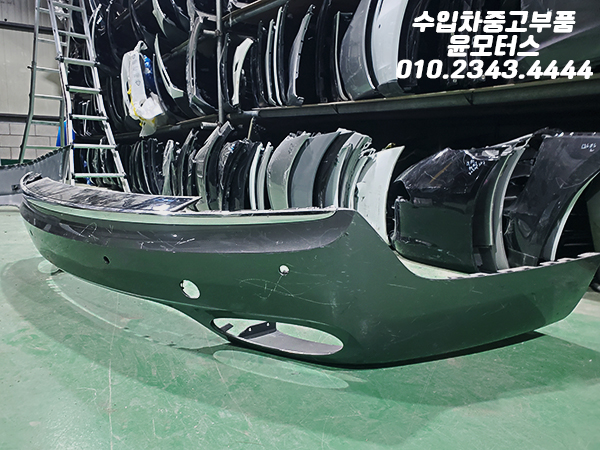 벤틀리 플라잉스퍼 2세대 후피 뒷범퍼 4W0807421 Bentley Flying Spur Rear Bumper