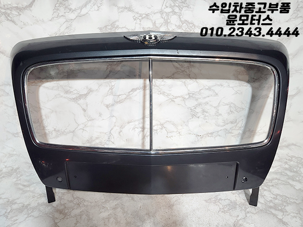 벤틀리 플라잉스퍼 2세대 라지에이터 그릴 프레임 4W0807653 Bentley Flying Spur Radiator grille Frame