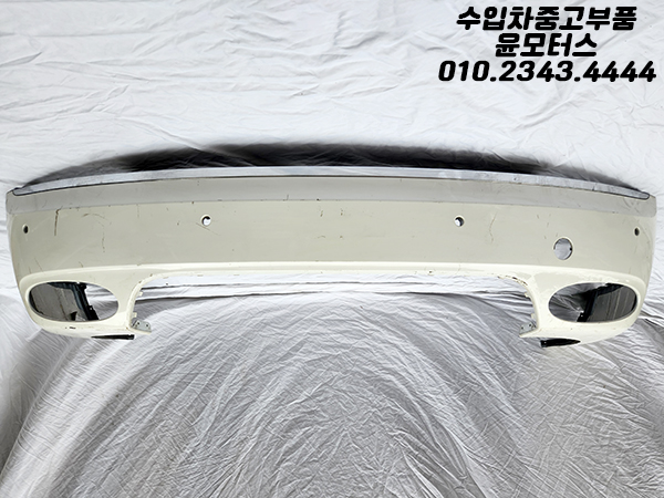 벤틀리 플라잉스퍼 2세대 뒷범퍼 4W0807421 Bentley Flying Spur Rear Bumper