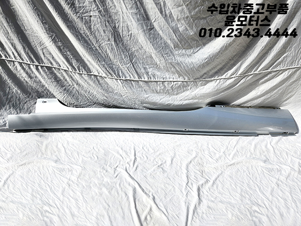 벤틀리 컨티넨탈GT 2세대 사이드스커트 스태프 3W8853851 3W8853852 Bentley Continental GT Side Skirt