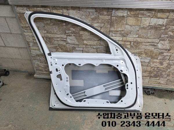 BMW5시리즈 G30 운전석 앞도어