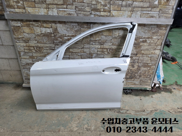 BMW5시리즈 G30 운전석 앞도어