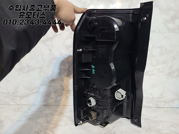 랜드로버 디스커버리4 테일램프OEM
