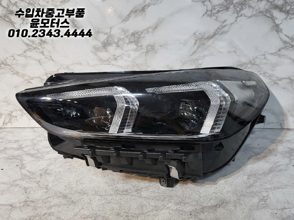 BMW X1 u11 헤드램프 5a9a227-01