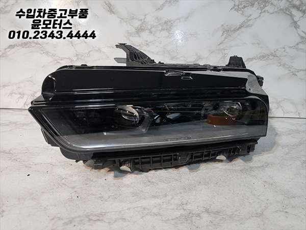 BMW 7시리즈 G70 운전석 헤드라이트 5B33F01-01