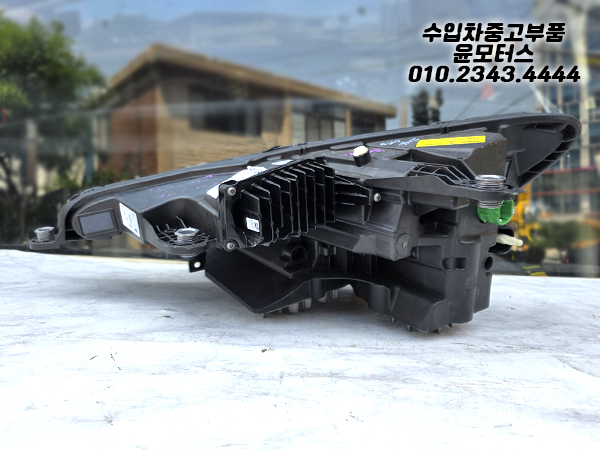 페라리 F163 296GTB GTS 범퍼 25306 라이트 812845