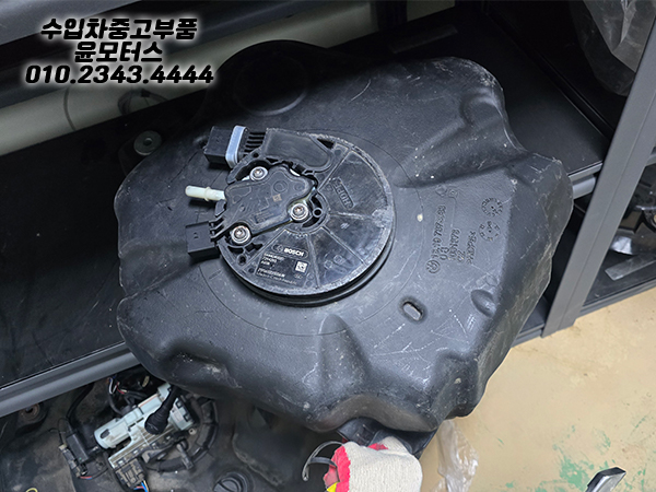 BMW7시리즈 G11 G12 요소수탱크 16.19 7378033