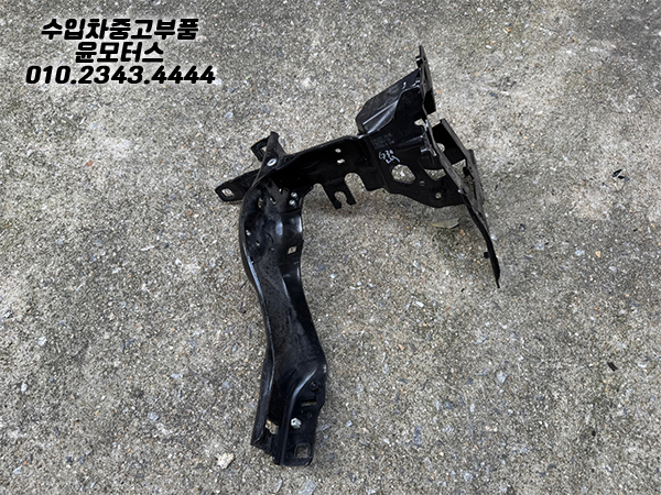 BMW G30 운라이트 브라켓