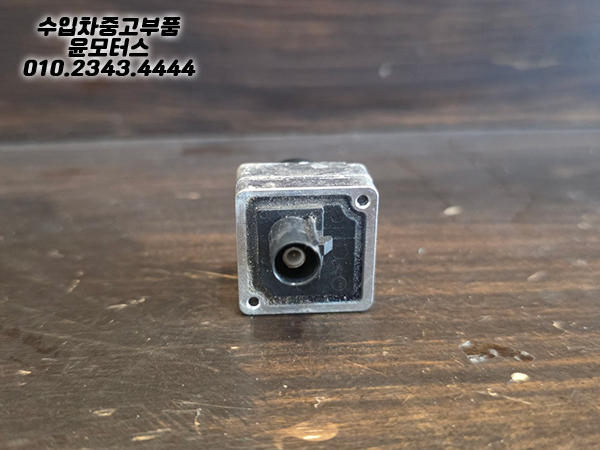 아우디 a6 4k 라지에이터그릴카메라