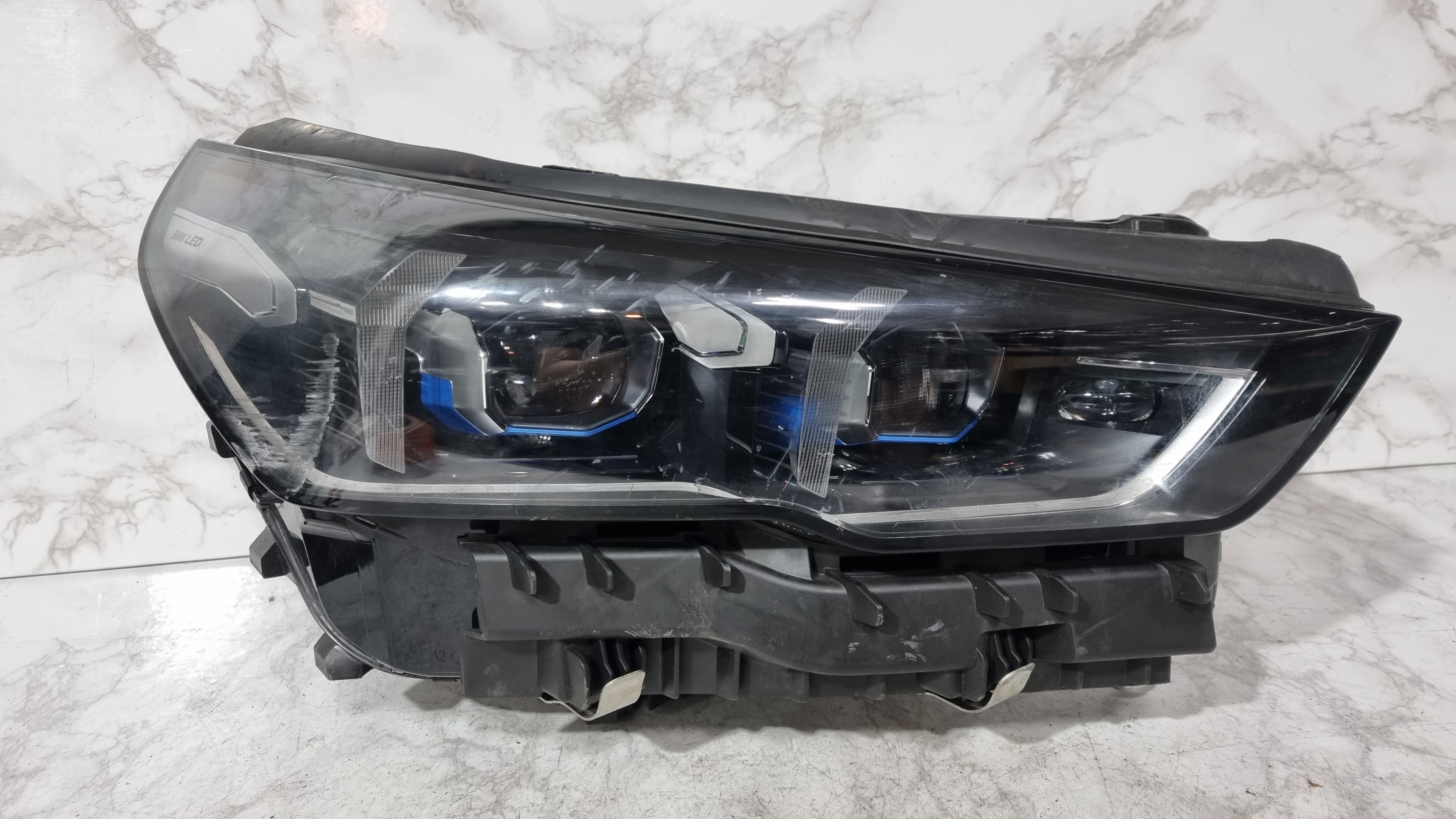 BMW 5시리즈 G60 LED 조수석 헤드라이트